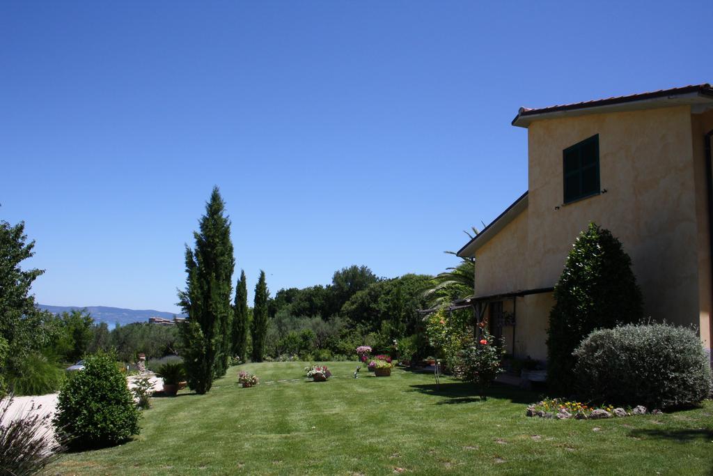 Agriturismo Santa Maria Marta Bagian luar foto