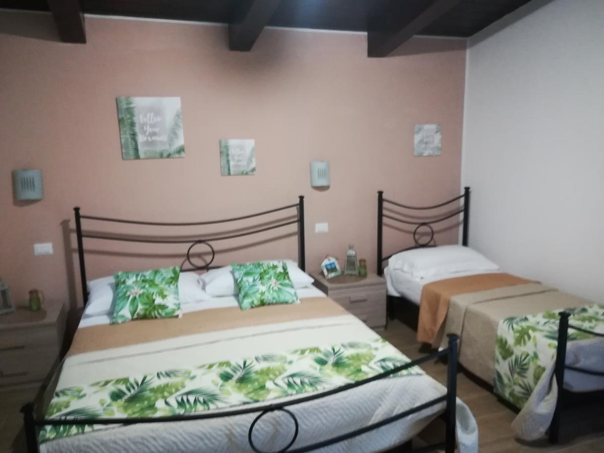 Agriturismo Santa Maria Marta Bagian luar foto